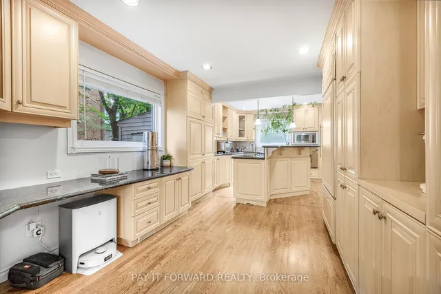 Additional image 8 of 26 Dundalk Cres