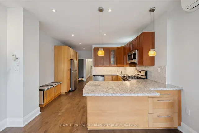 Additional image 33 of 218 Beatrice St