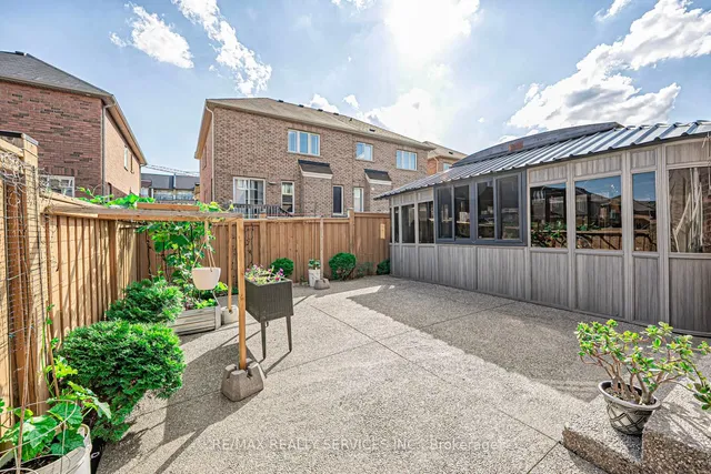 Additional image 39 of 18 Merrickville Way