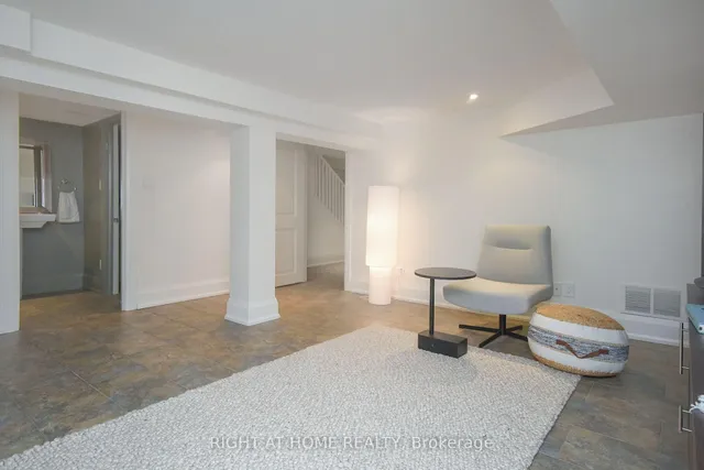 Additional image 18 of 104 Summerhill Ave