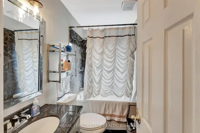 Additional image 23 of 158 East 26th St