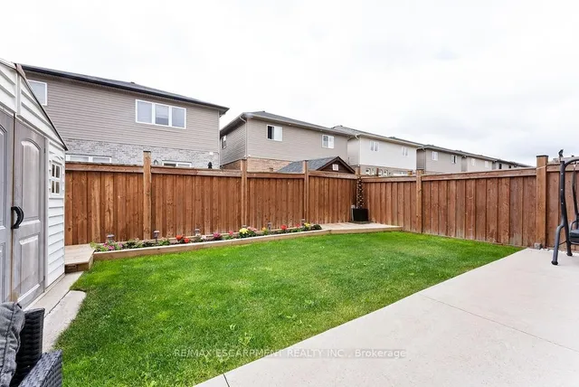 Additional image 43 of 67 Bellroyal Cres