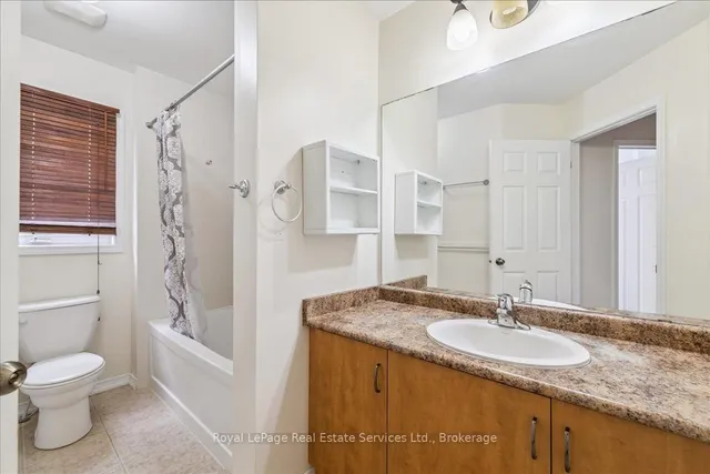 房产图片 32 - 64 Newport Cres