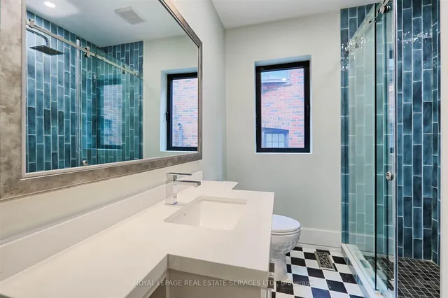 Additional image 16 of 324 Riverside Dr