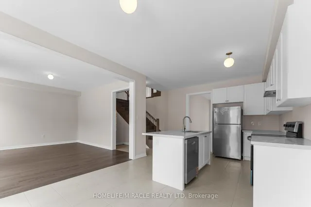 房产图片 10 - 873 Logan Dr