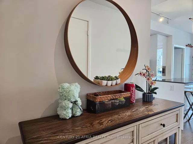 Additional image 4 of 20 Lombard St Unit 3806