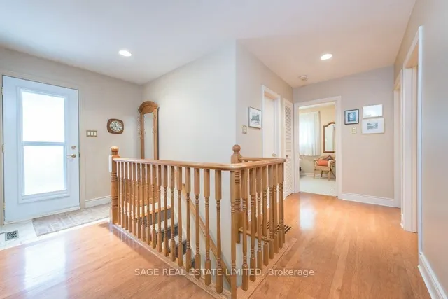 Additional image 14 of 529 Kenmarr Cres