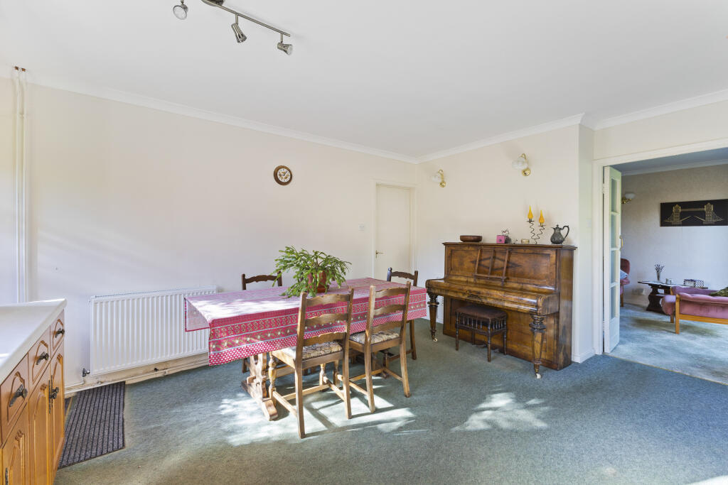 Additional image 13 of Wick Avenue, Wheathampstead, AL4
