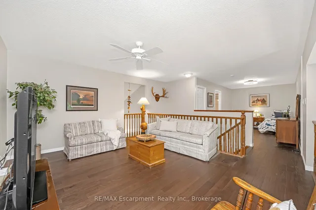 Additional image 27 of 212 Stonehenge Dr Unit 18