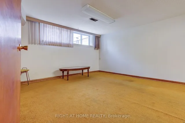 Additional image 7 of 124 Clairton Cres