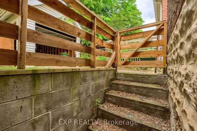 Additional image 39 of 30 Webber Ave