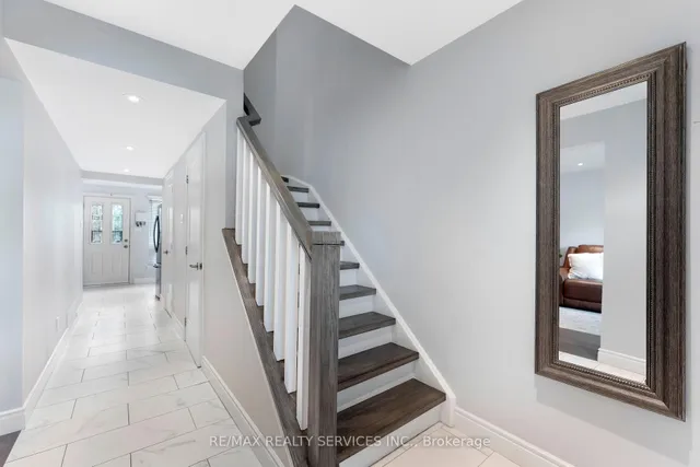 Additional image 28 of 94 Guildford Cres Unit 94