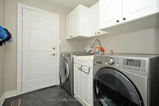 Additional image 23 of 3 Riviera Rdge