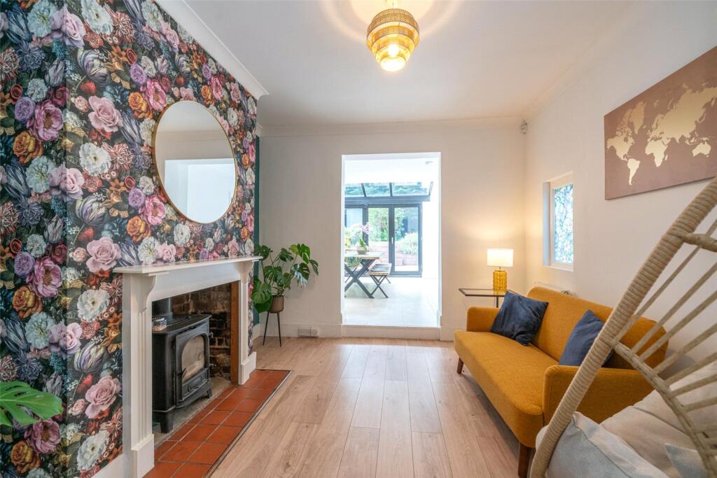 Additional image 4 of Station Road, Harpenden, AL5