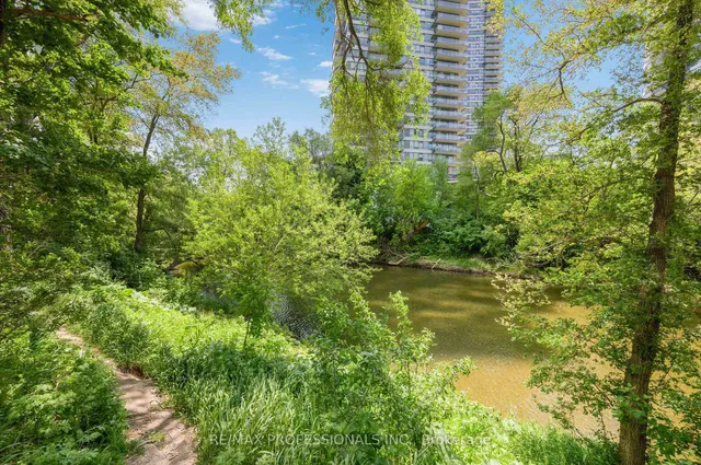 Additional image 49 of 2212 Lake Shore Blvd Unit Th04