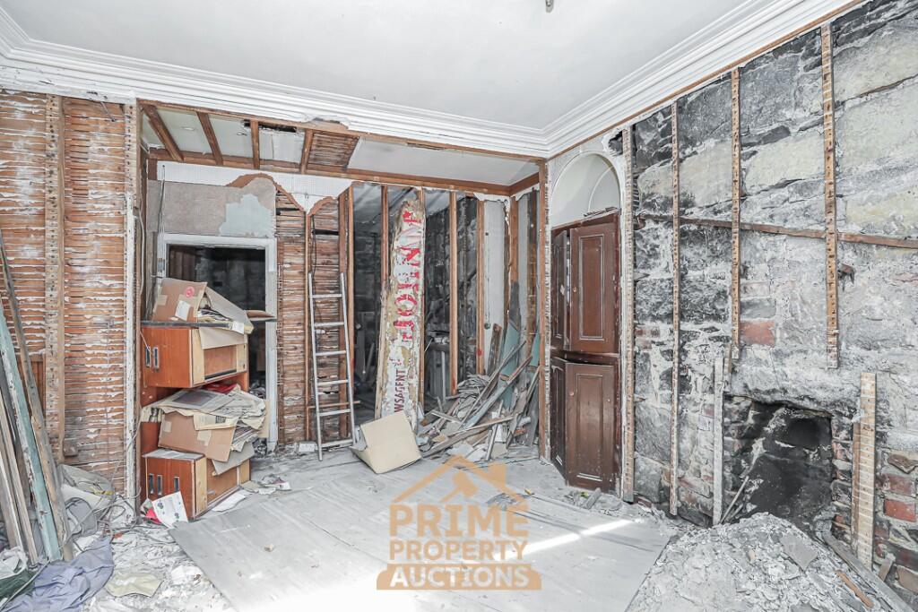 Additional image 2 of 153A Victoria Rd, Aberdeen, AB11 9NB