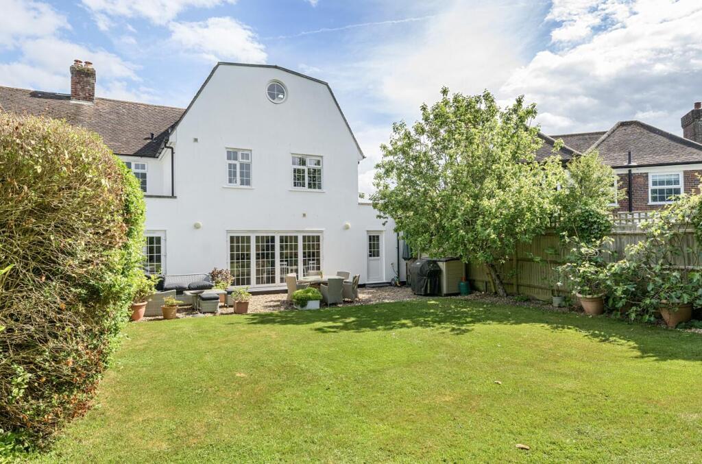 Additional image 17 of Moffats Lane, Brookmans Park