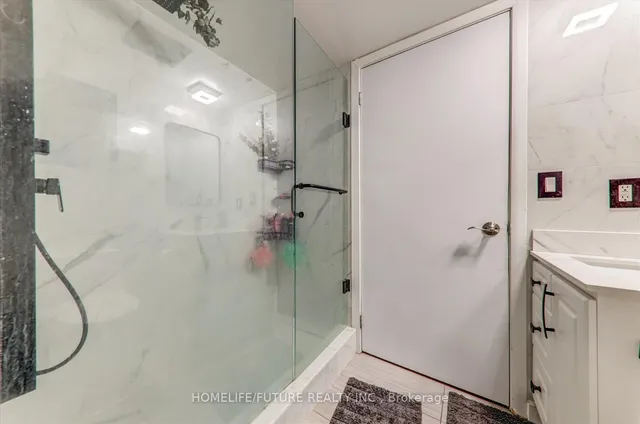 Additional image 24 of 215 Fort York Blvd Unit 1011