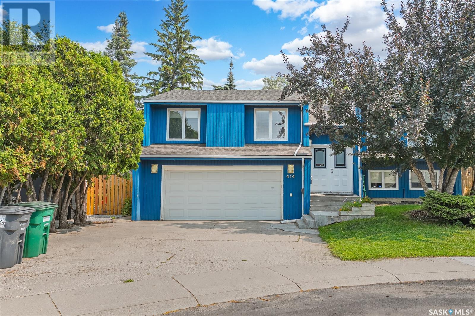 414 La loche PLACE|Saskatoon, Saskatchewan S7K5E9