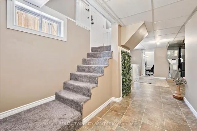 Additional image 25 of 66 Cherry St