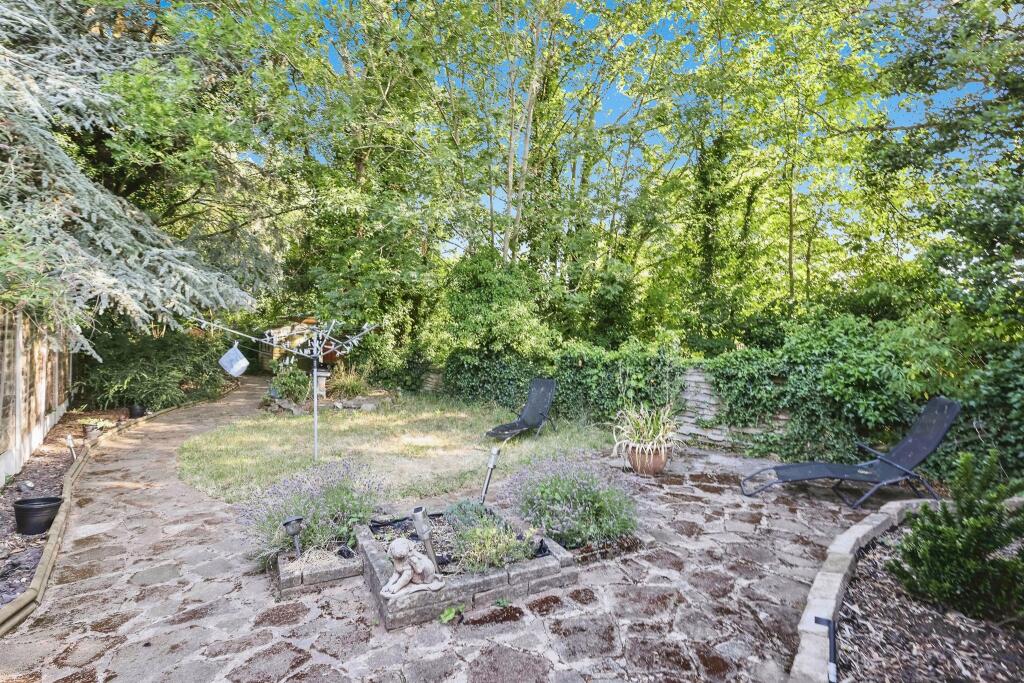 Additional image 10 of Canterbury Drive, BIRMINGHAM