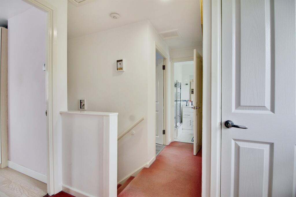 Additional image 15 of Whitethorn, Welwyn Garden City