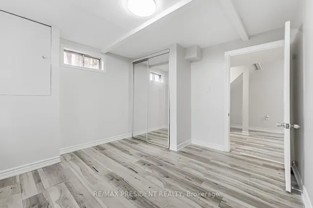 Additional image 34 of 125 Ural Circ