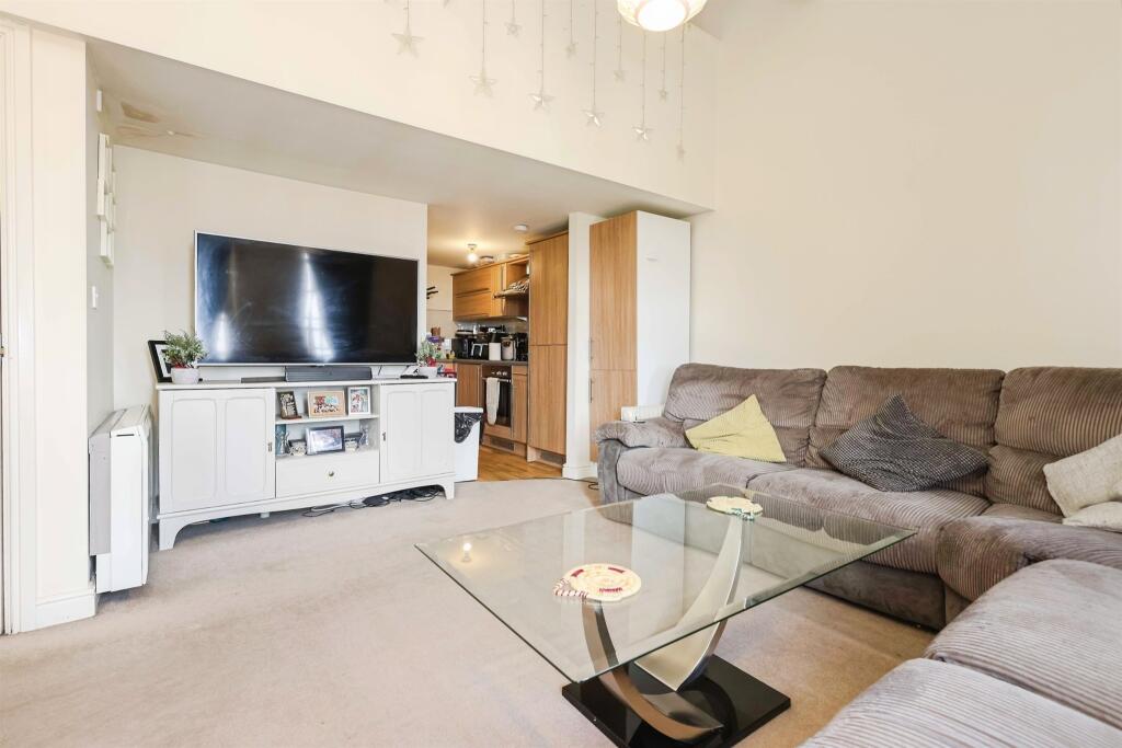 Additional image 6 of Highcroft Road, Birmingham