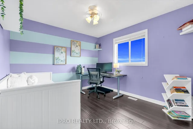 Additional image 28 of 25 Stoneglen Way