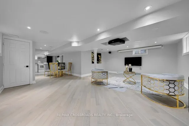 Additional image 30 of 2 Mackinac Cres