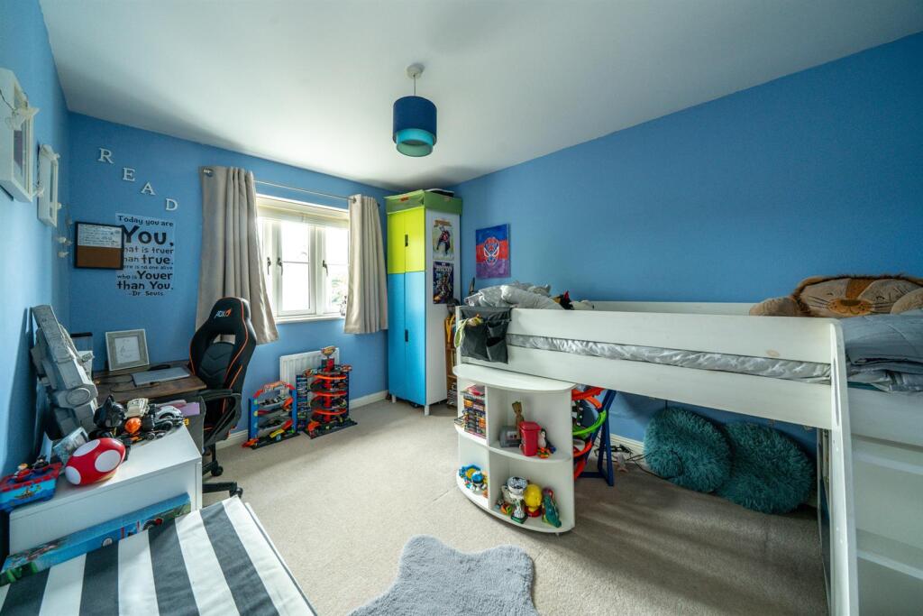 Additional image 15 of Page Place, Frogmore, St. Albans