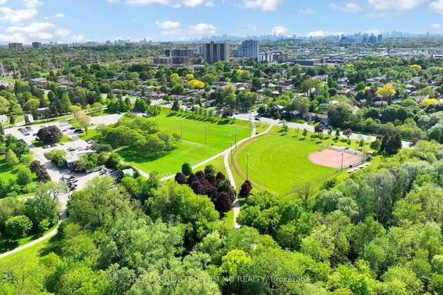 Additional image 34 of 1 Amberdale Dr