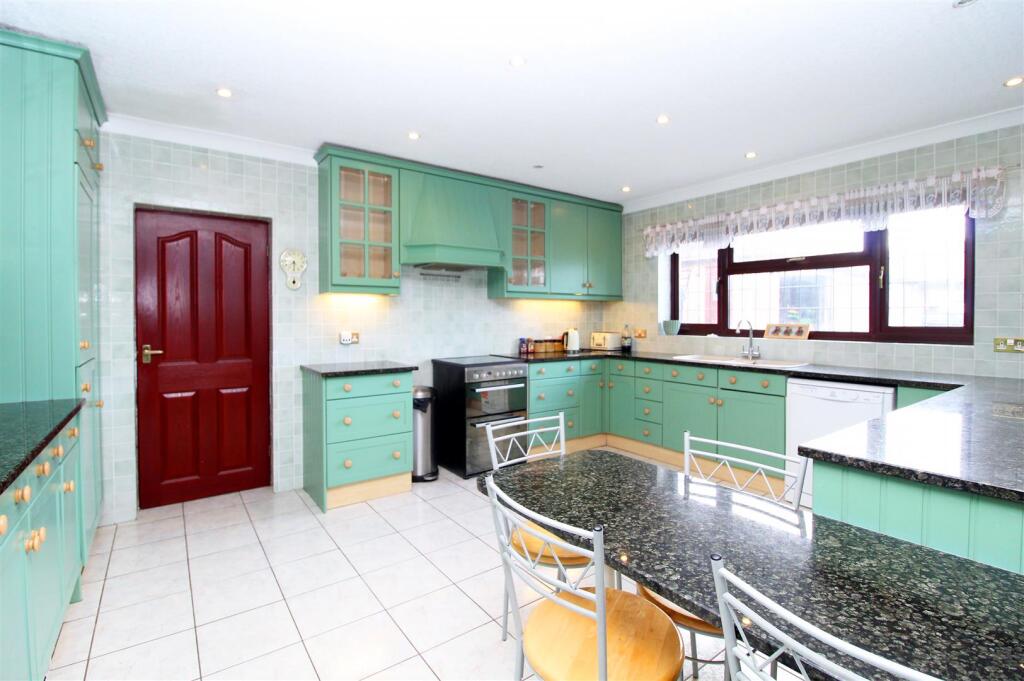 Additional image 7 of Reynards Road, Welwyn