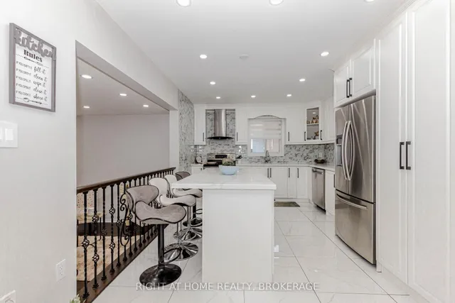 Additional image 25 of 31 Massena Dr