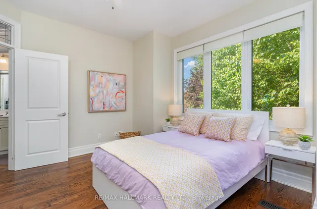 Additional image 23 of 7 Tizzard Ave