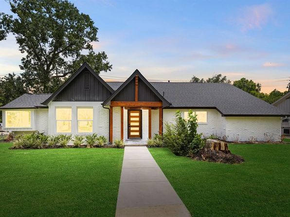 8018 Highmeadow Dr, Houston, TX 77063