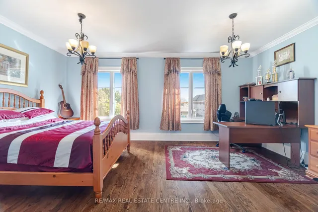 Additional image 26 of 275 Martin St