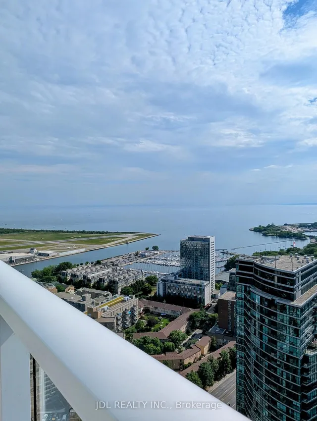 Additional image 21 of 17 Bathurst St Unit 1908