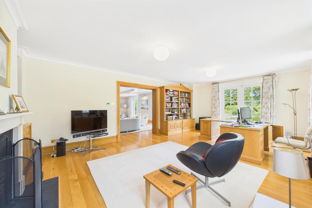 Additional image 13 of Mulberry House, Woodside AL9 6DD