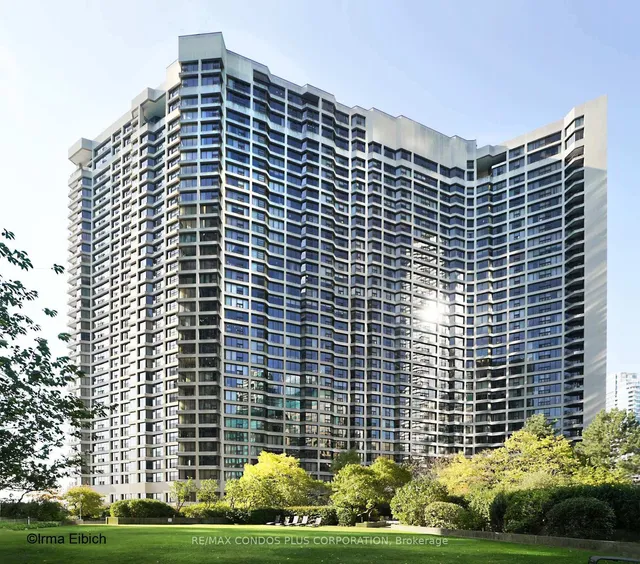 Additional image 43 of 55 Harbour Sq Unit 1917