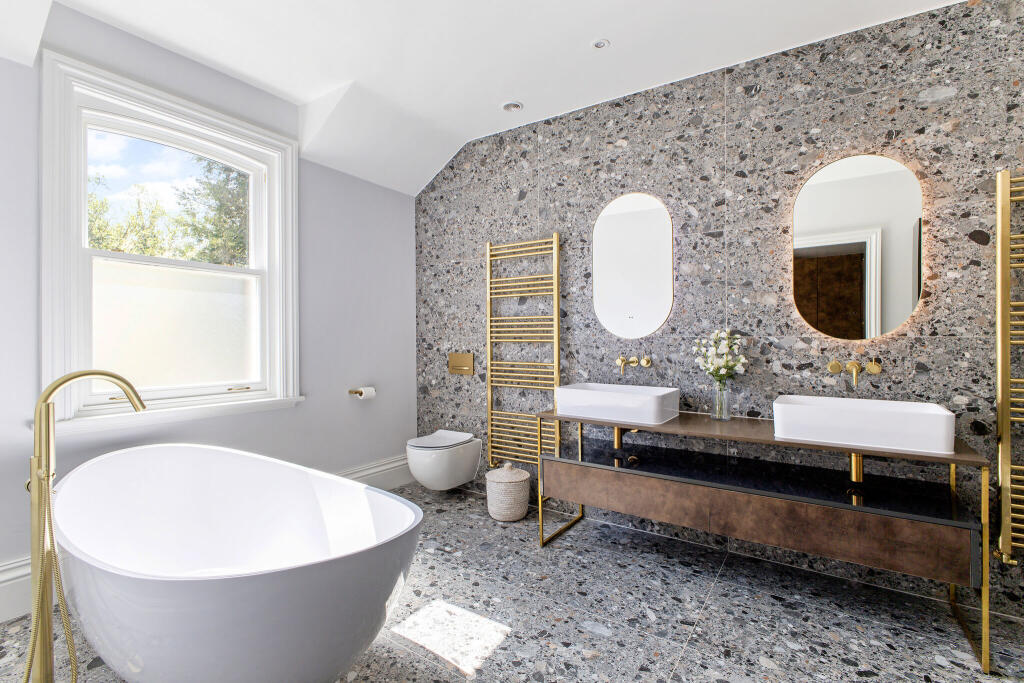 Additional image 11 of King Harry Lane, St. Albans, AL3