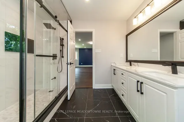 Additional image 29 of 328 Bristol Rd