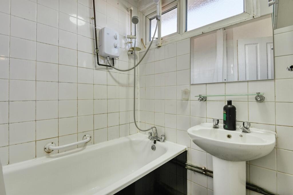 Additional image 14 of Stratford Walk, Birmingham