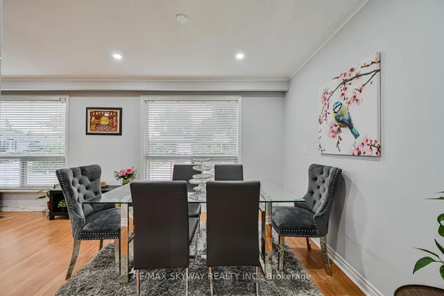 Additional image 17 of 20 Terra Cotta Cres