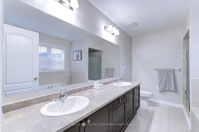 Additional image 28 of 8 Constance St