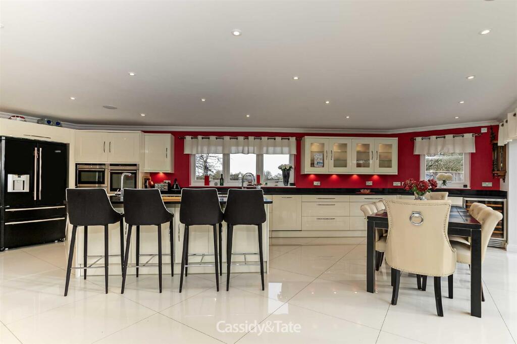 Additional image 7 of Linden Crescent, St. Albans