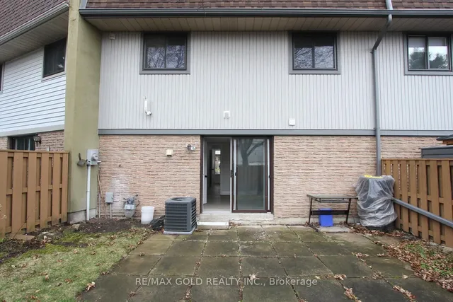 Additional image 31 of 62 Ashton Cres Unit 62