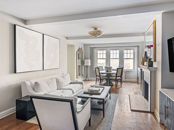 302 W 12th St, New York, NY 