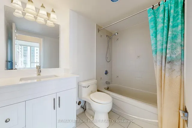 Additional image 22 of 175 Bamburgh Circ Unit #1411