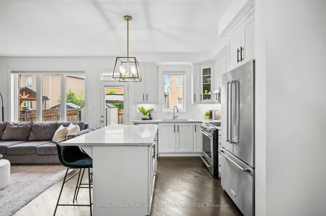 Additional image 5 of 1413 Farmstead Dr